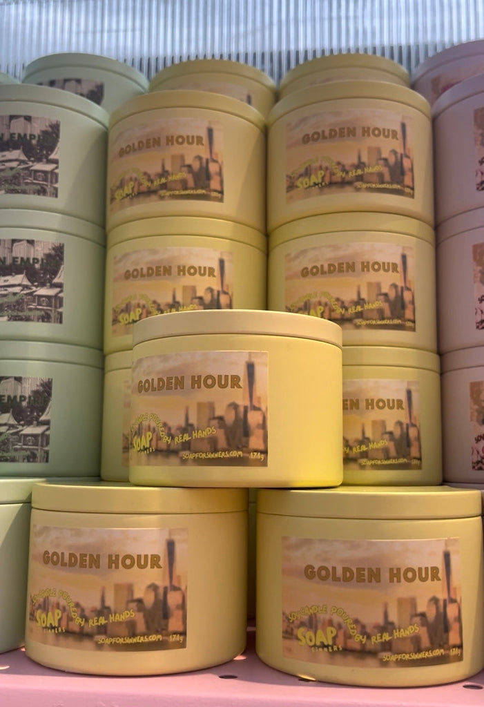 8 oz Colored Candle Tin